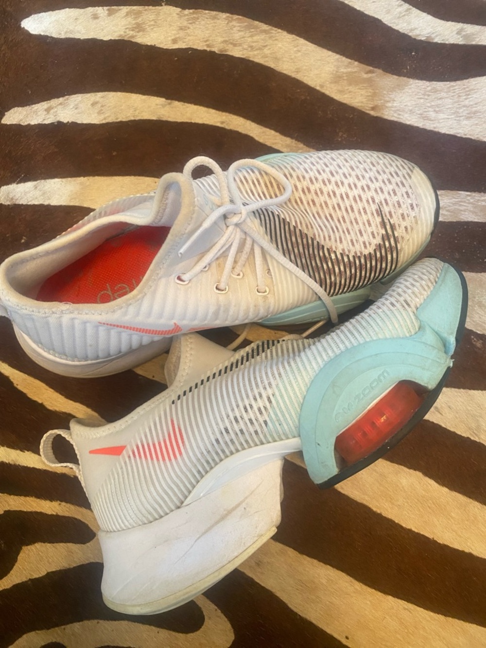 Nike White Sneakers with Coral Swoosh and Teal Heel Accent superrep 6.5